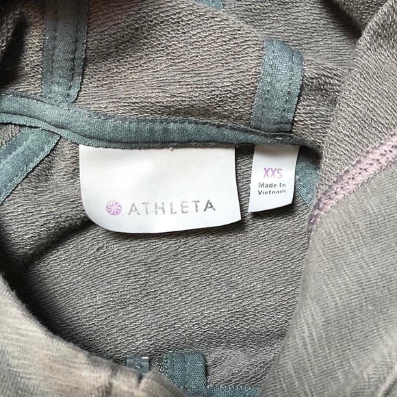 Athleta Fitted Zip-Up Hoodie Jacket! - Picture 4 of 4